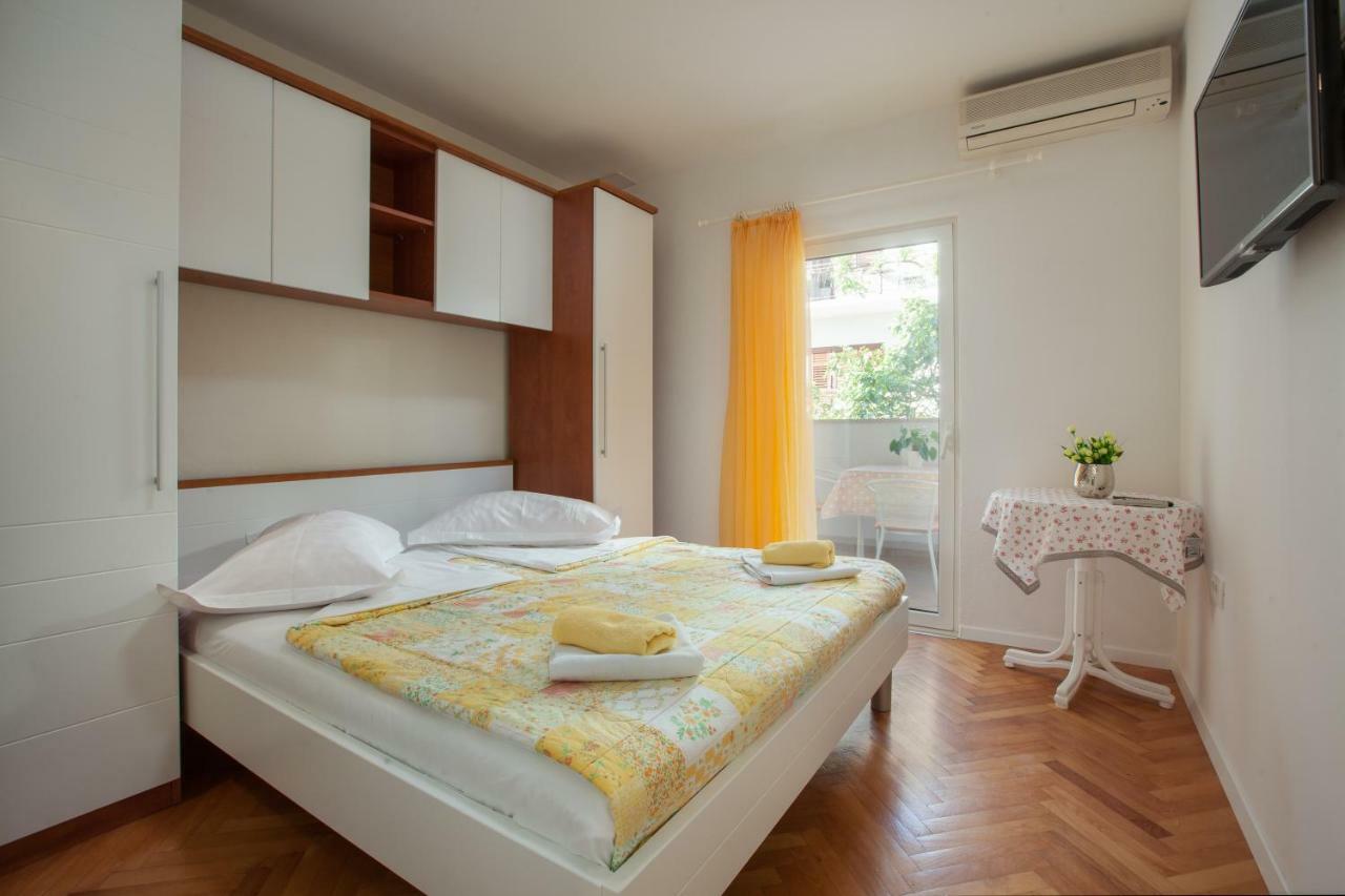 Apartments Klara Makarska Exterior photo