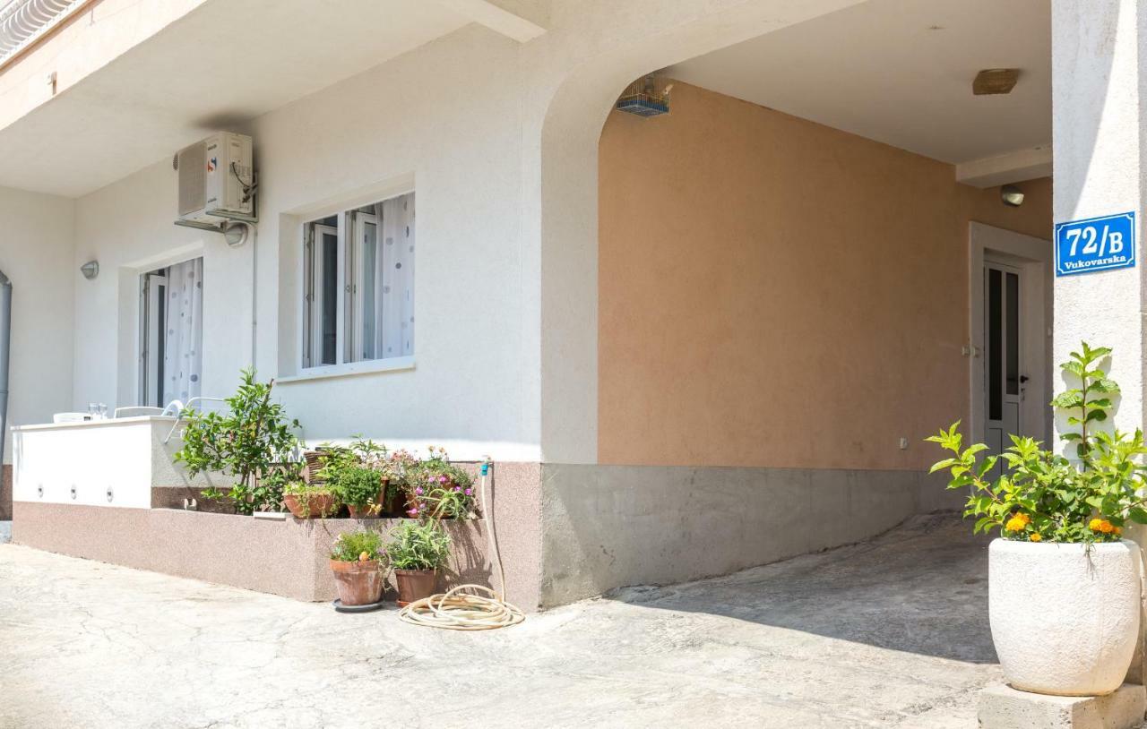 Apartments Klara Makarska Exterior photo